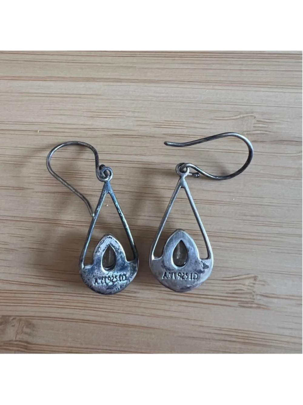 925 silver earrings with blue gemstone